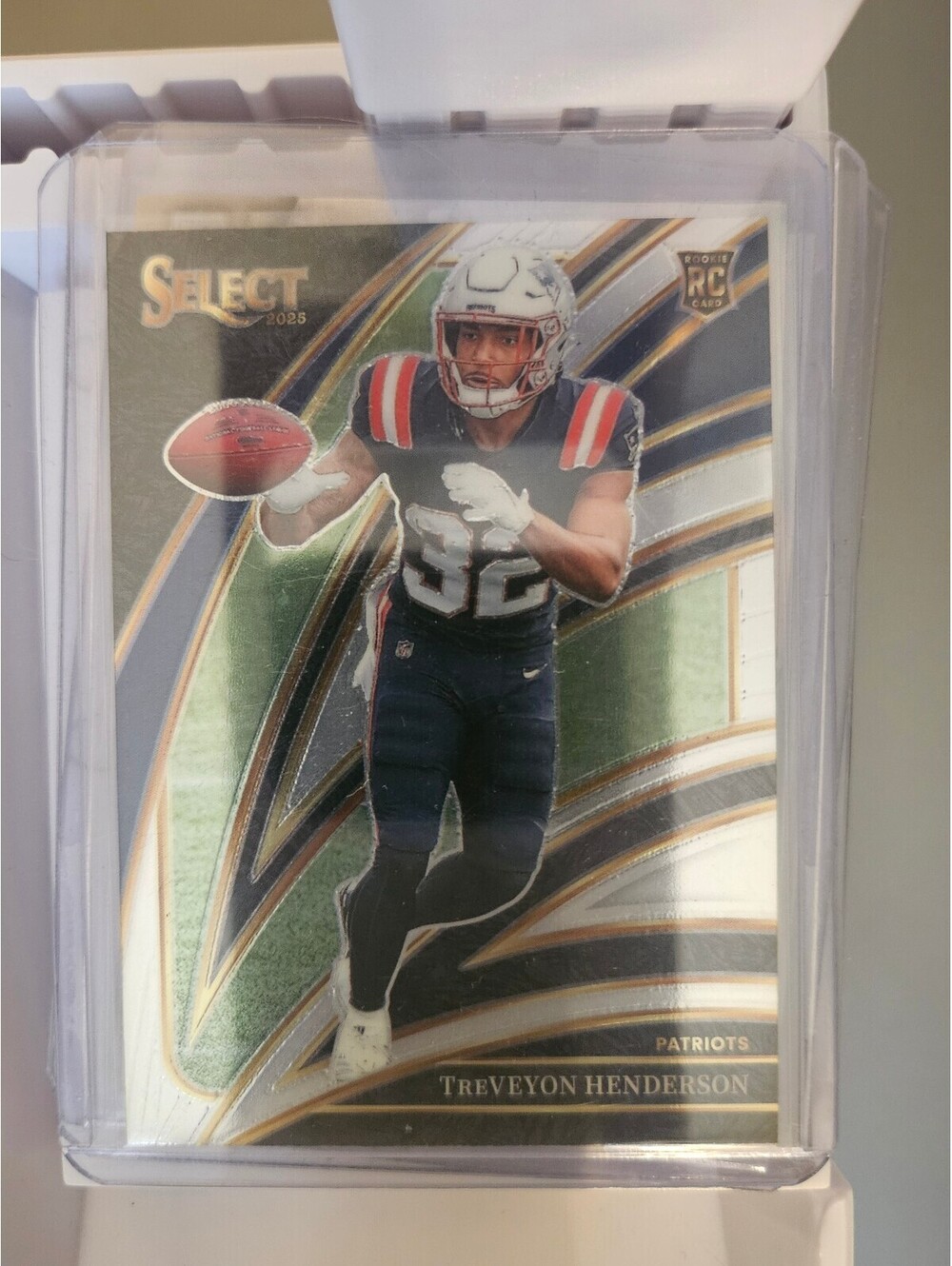 2025 Panini Select TreVeyon Henderson Club Level #278 (RC) Rookie - Patriots